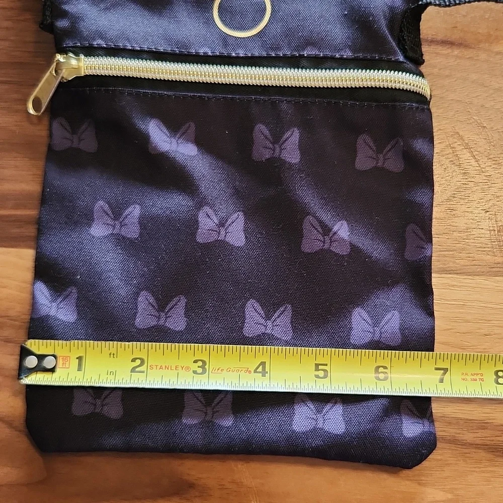 Loungefly Disney Minnie Mouse Crossbody Bag - Picture 10 of 11